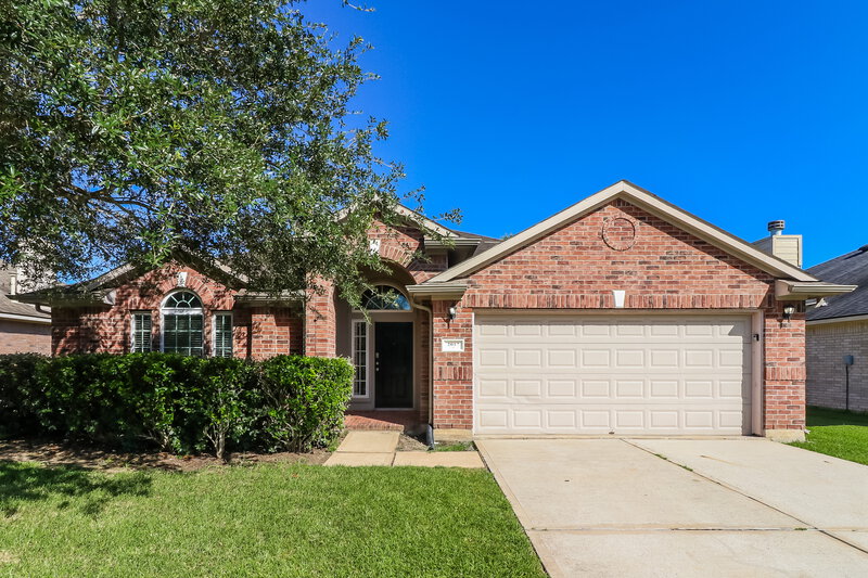 2,595/Mo, 2017 Sandy Bank Ln Pearland, TX 77581 External View
