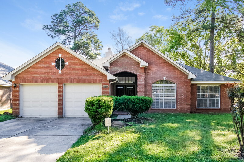 2,240/Mo, 5502 Village Springs Dr Kingwood, TX 77339 External View