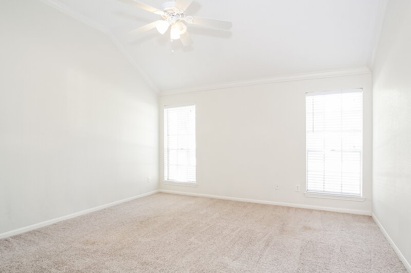 2,240/Mo, 5502 Village Springs Dr Kingwood, TX 77339 Bedroom View 4