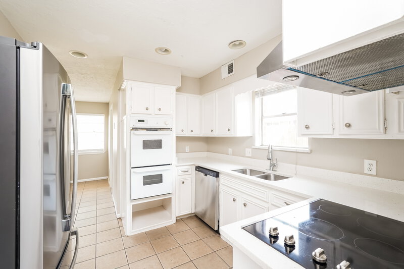 1,990/Mo, 14031 Crosshaven Dr Houston, TX 77015 Kitchen View
