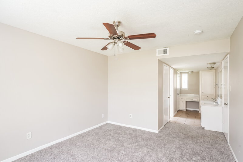 1,990/Mo, 14031 Crosshaven Dr Houston, TX 77015 Main Bedroom View