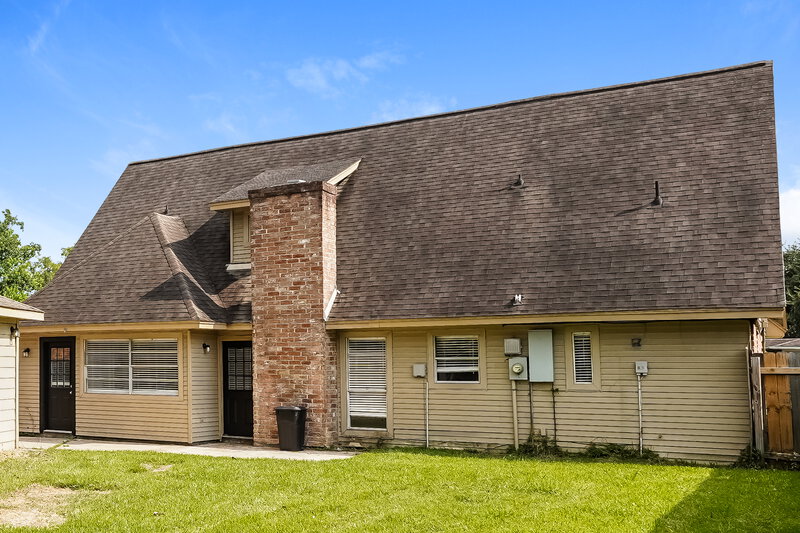 1,990/Mo, 14031 Crosshaven Dr Houston, TX 77015 Rear View