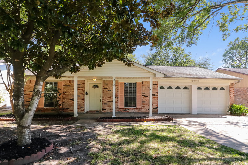 1,810/Mo, 914 Beachcomber Ln Houston, TX 77062 External View