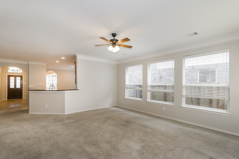 0/Mo, 24534 Sawgrass Meadow Ln Katy, TX 77494 Living Room View 2