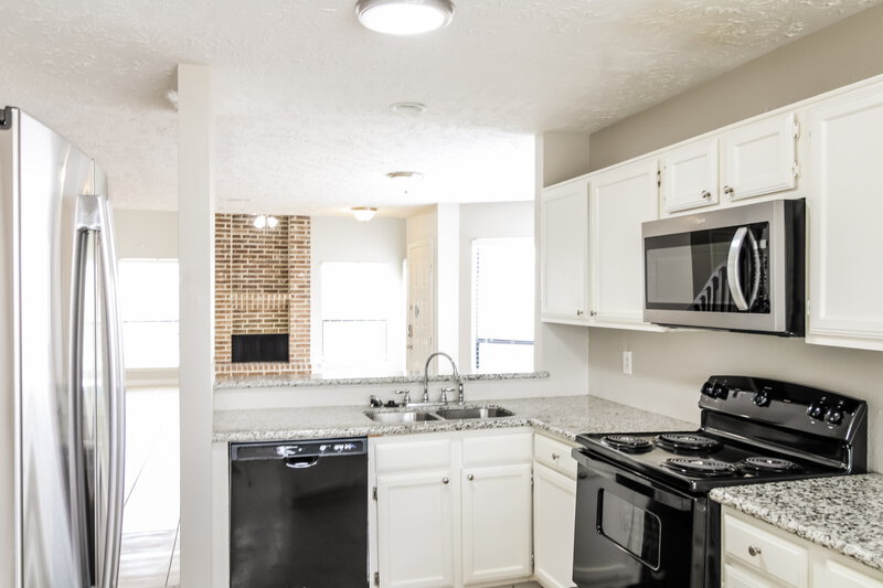2,205/Mo, 3410 Truckee Dr Houston, TX 77082 Kitchen View
