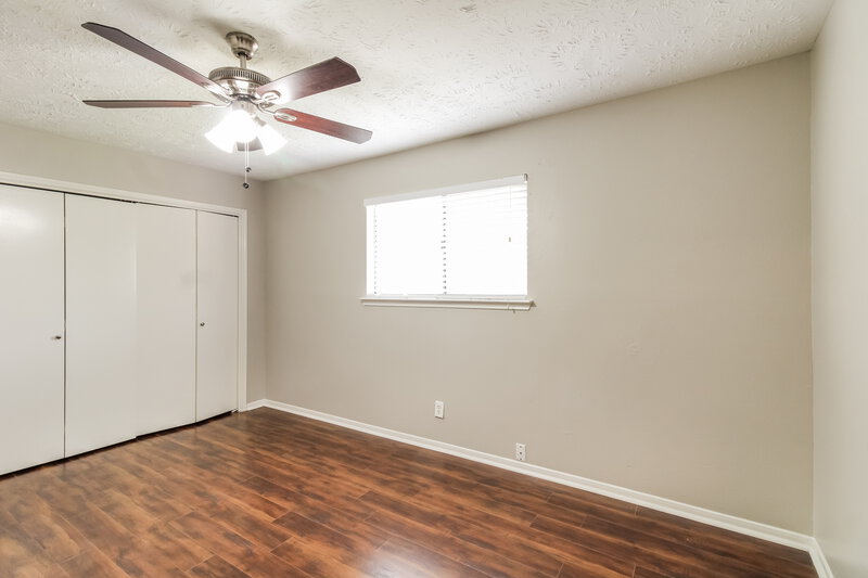 2,205/Mo, 3410 Truckee Dr Houston, TX 77082 Main Bedroom View
