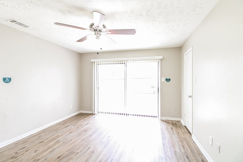 2,205/Mo, 3410 Truckee Dr Houston, TX 77082 Main Bedroom View 2
