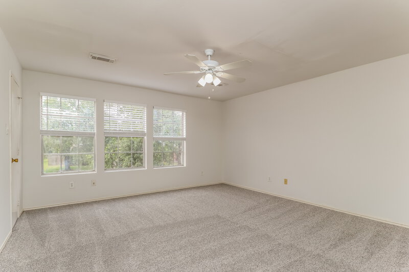 1,895/Mo, 2106 Falling Oaks Rd Houston, TX 77038 Main Bedroom View