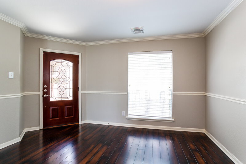 0/Mo, 9211 Filaree Ridge Ln Houston, TX 77089 Living Room View 2
