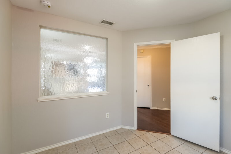 2,045/Mo, 29626 Evergreen Hills Dr Spring, TX 77386 Office View