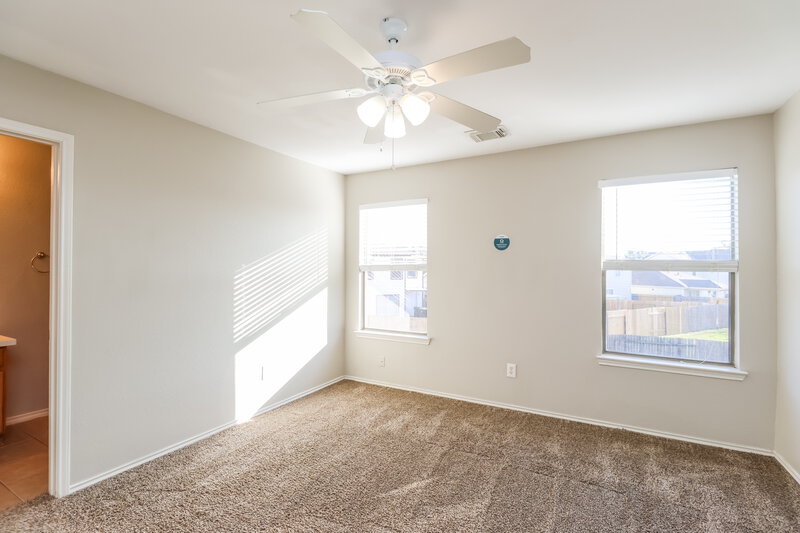 2,045/Mo, 29626 Evergreen Hills Dr Spring, TX 77386 Main Bedroom View