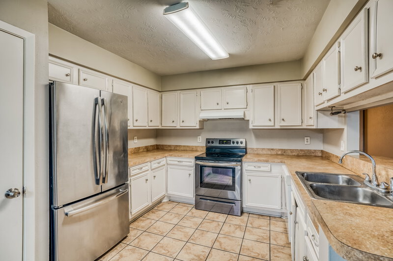 1,555/Mo, 2707 Skelton Dr Houston, TX 77067 Kitchen View