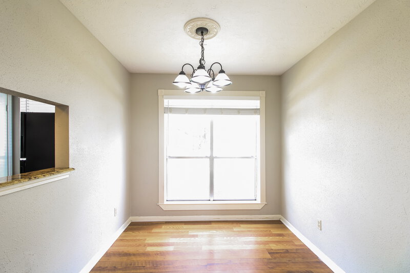 1,610/Mo, 7851 Gatehouse Dr Houston, TX 77040 Dining Room View