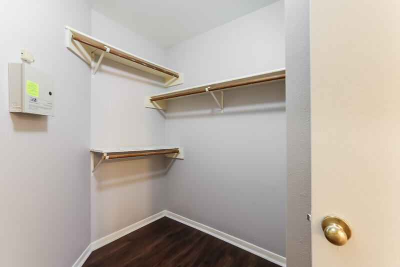 1,835/Mo, 10326 Timberloch Dr Houston, TX 77070 Walk In Closet View