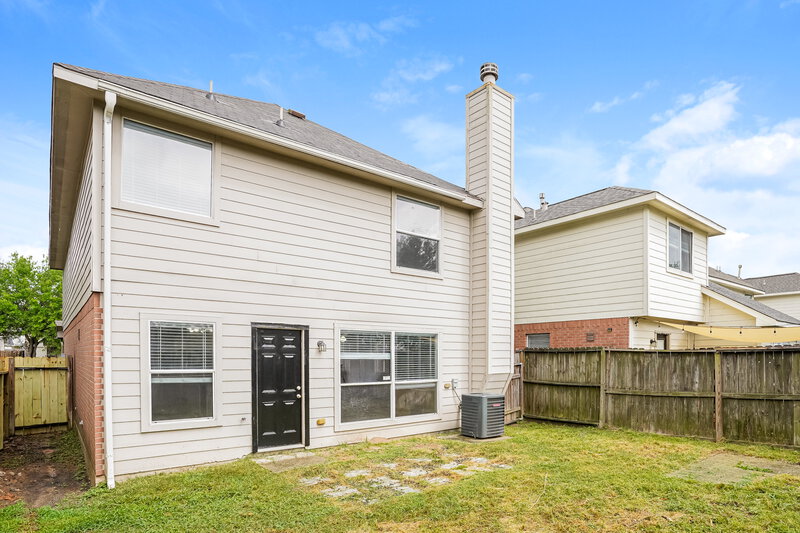 1,855/Mo, 10514 Southway Bend Ln Houston, TX 77034 Rear View