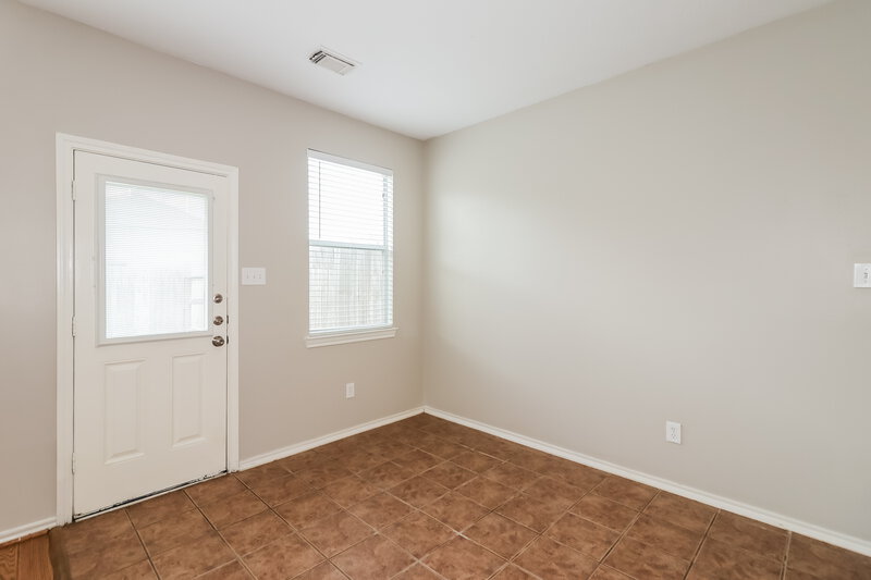 1,805/Mo, 14408 Birch Knoll Ln Houston, TX 77047 Dining Room View