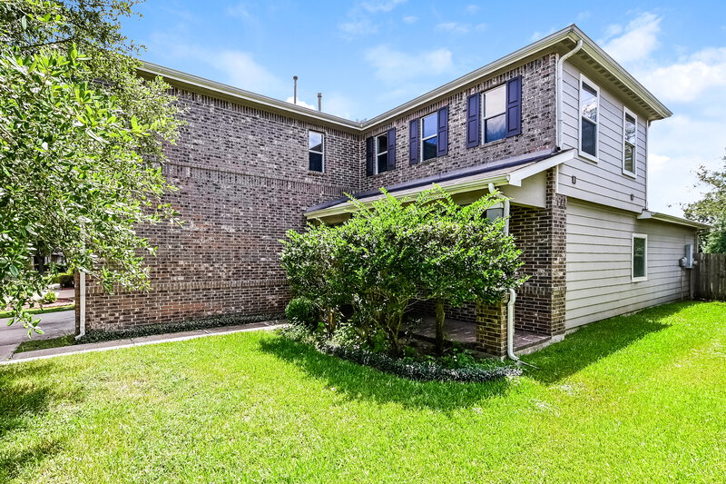 2,045/Mo, 7615 Shavano Ln Cypress, TX 77433 Front View