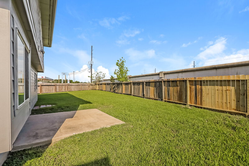 2,310/Mo, 4603 S Ridgewalk Dr Houston, TX 77053 Rear View
