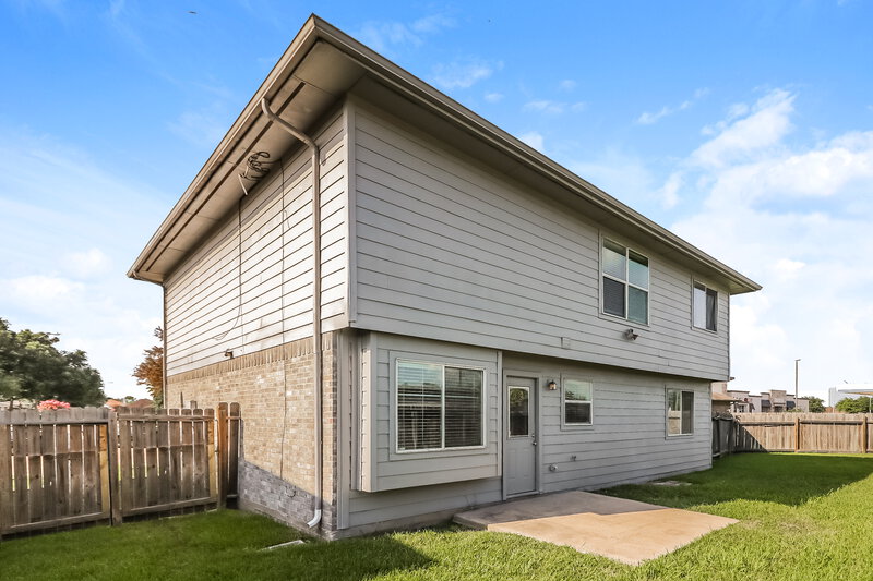 2,310/Mo, 4603 S Ridgewalk Dr Houston, TX 77053 Rear View 2