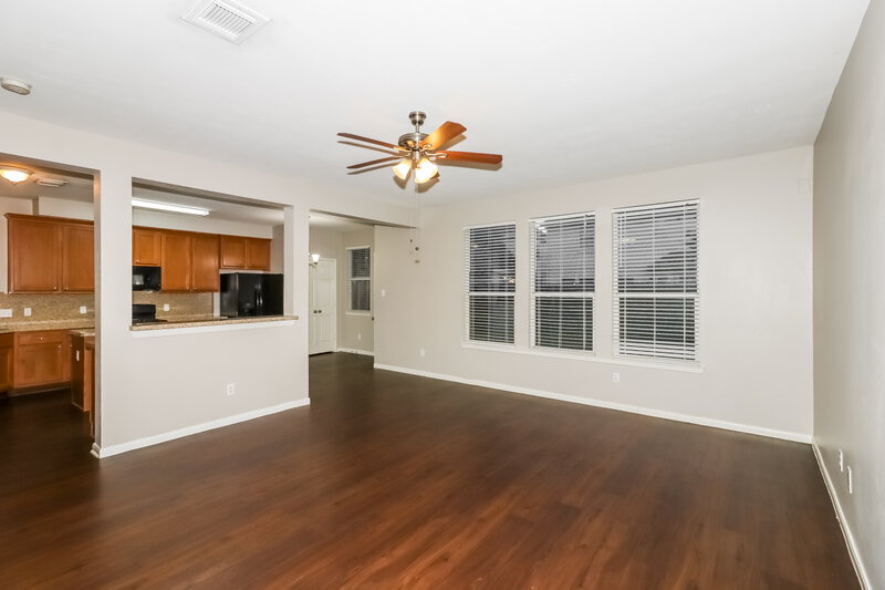 2,100/Mo, 1954 Wood Shadows Dr Missouri City, TX 77489 Living Room View 2