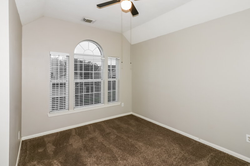 2,100/Mo, 1954 Wood Shadows Dr Missouri City, TX 77489 Bedroom View