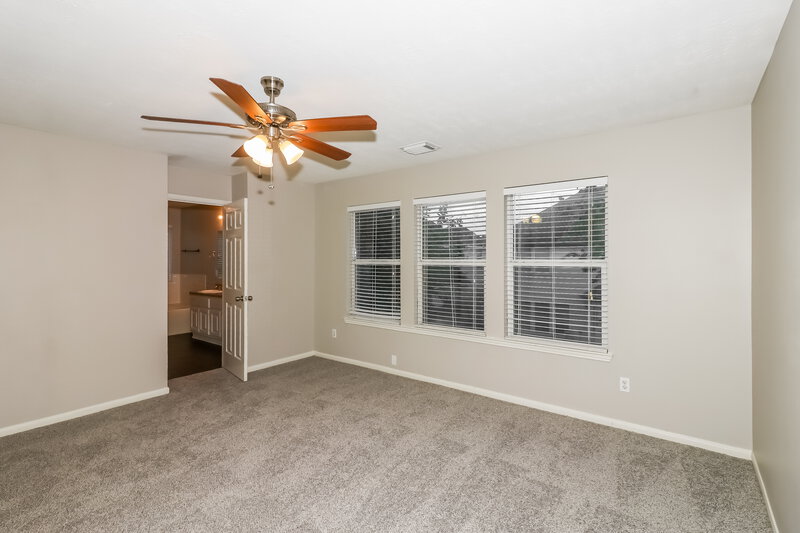 2,100/Mo, 1954 Wood Shadows Dr Missouri City, TX 77489 Bedroom View 4