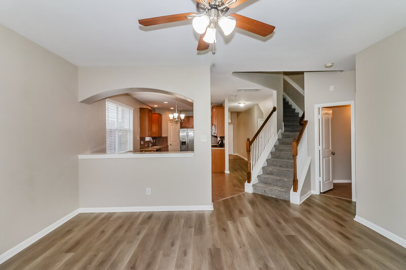 2,315/Mo, 6015 Starbrook Creek Dr Katy, TX 77494 Living Room View 2