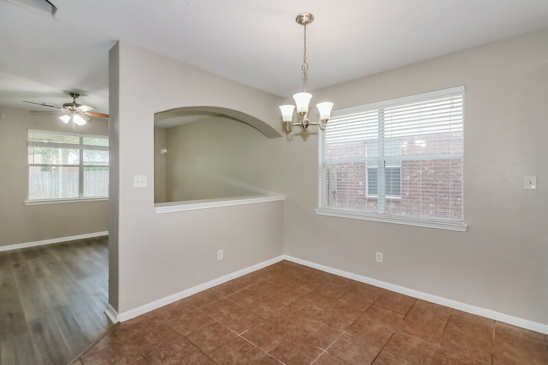 2,315/Mo, 6015 Starbrook Creek Dr Katy, TX 77494 Breakfast Nook View