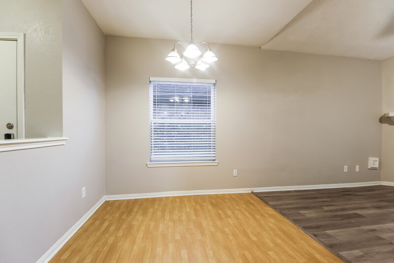 1,935/Mo, 7543 River Pines Dr Cypress, TX 77433 Dining Room View