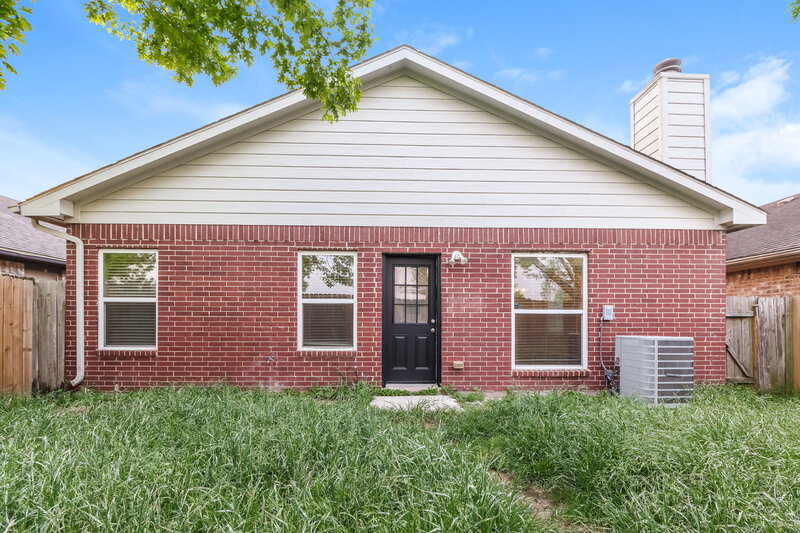 1,935/Mo, 7543 River Pines Dr Cypress, TX 77433 Rear View