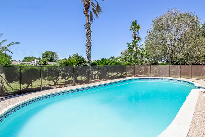2,805/Mo, 5243 Mountain Forest Dr Katy, TX 77449 Pool View