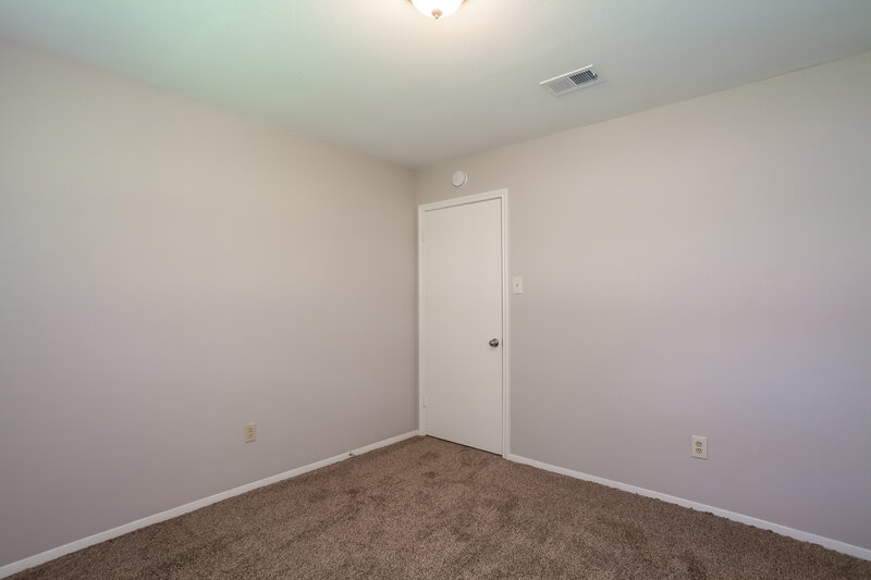 0/Mo, 208 Garden Dr Friendswood, TX 77546 Bedroom View