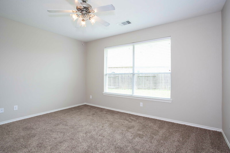 2,130/Mo, 11003 Oasis View Ln Houston, TX 77034 Bedroom View 2