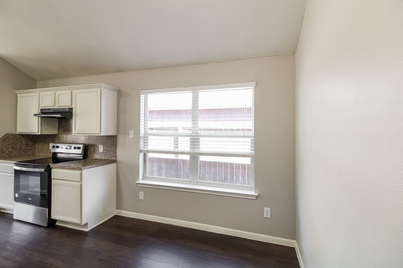 1,765/Mo, 4918 Bryant Ridge Rd Houston, TX 77053 Breakfast Nook View