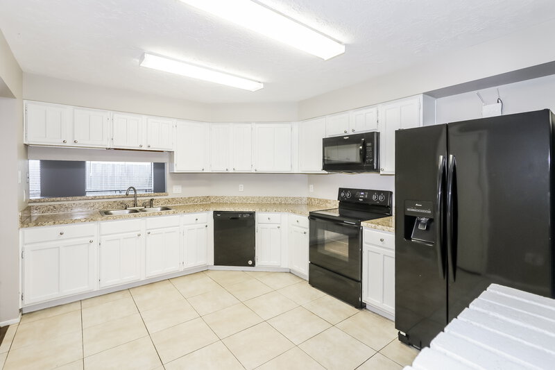 1,965/Mo, 7311 Skybright Ln Houston, TX 77095 Kitchen View