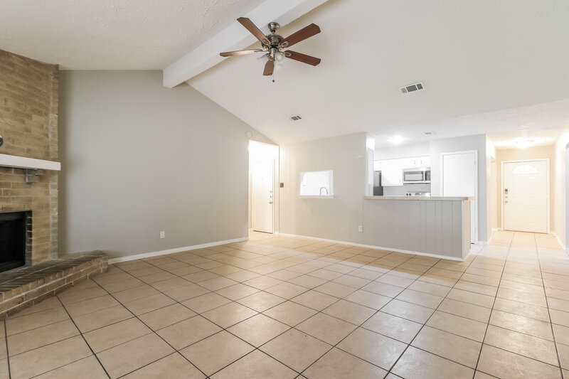 1,780/Mo, 4419 Burkegate Dr Spring, TX 77373 Living Room View 2