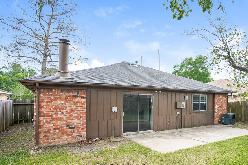 1,790/Mo, 20070 N Navaho Trl Katy, TX 77449 Rear View