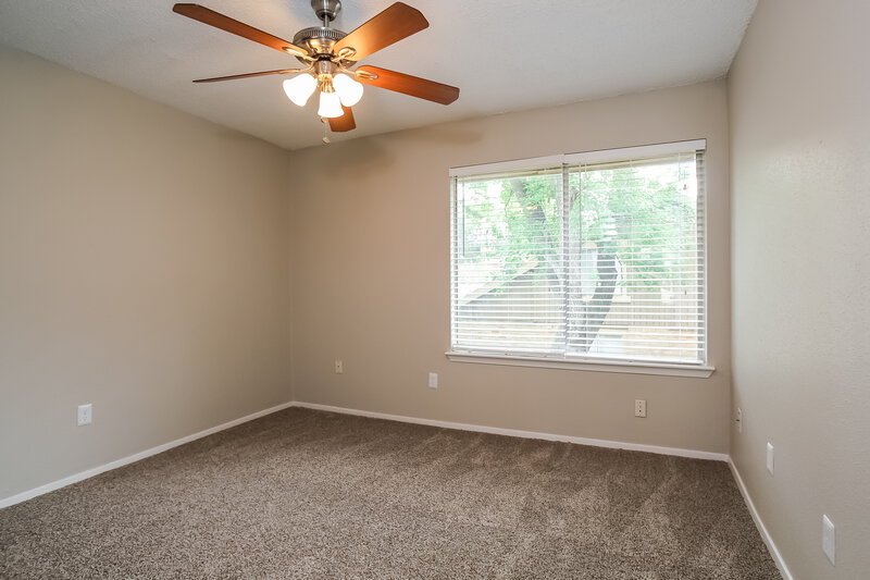 2,045/Mo, 16822 Spruce Run Dr Spring, TX 77379 Bedroom View 3