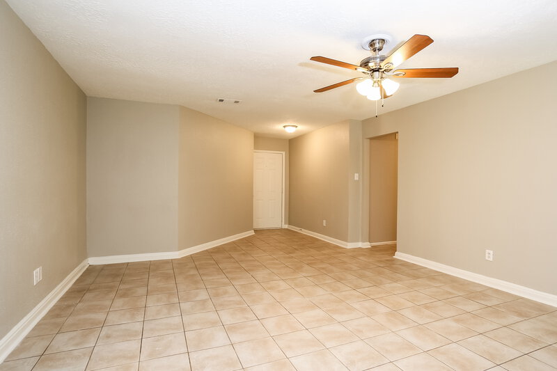 1,805/Mo, 23527 Newgate Dr Spring, TX 77373 Living Room View