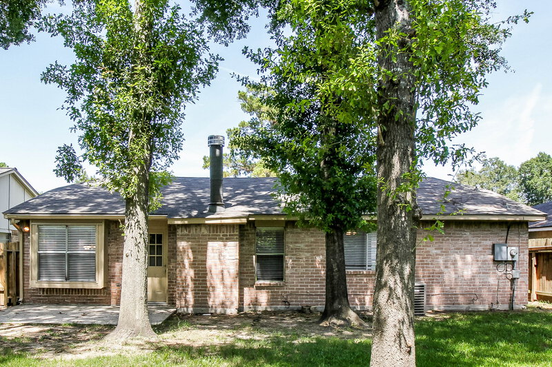 1,805/Mo, 23527 Newgate Dr Spring, TX 77373 Rear View
