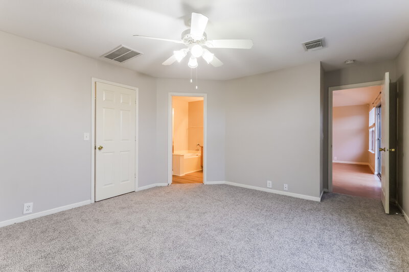 1,685/Mo, 614 Cypresswood Trce Spring, TX 77373 Main Bedroom View