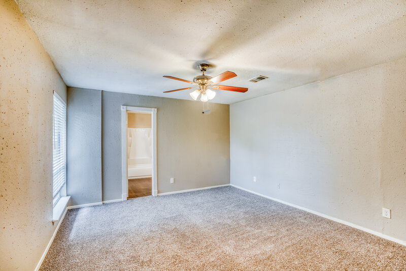 1,885/Mo, 3002 Sherborne St Pearland, TX 77584 Main Bedroom View