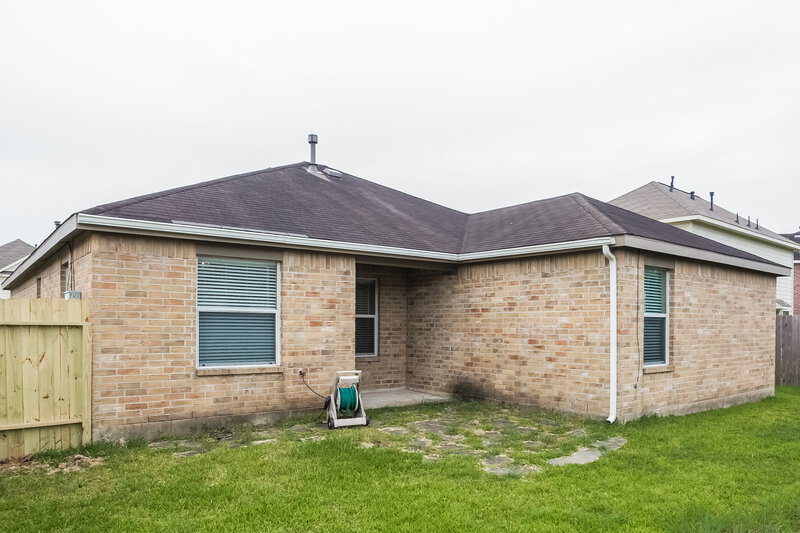 1,975/Mo, 12719 Rio Brazos St Rosharon, TX 77583 Rear View