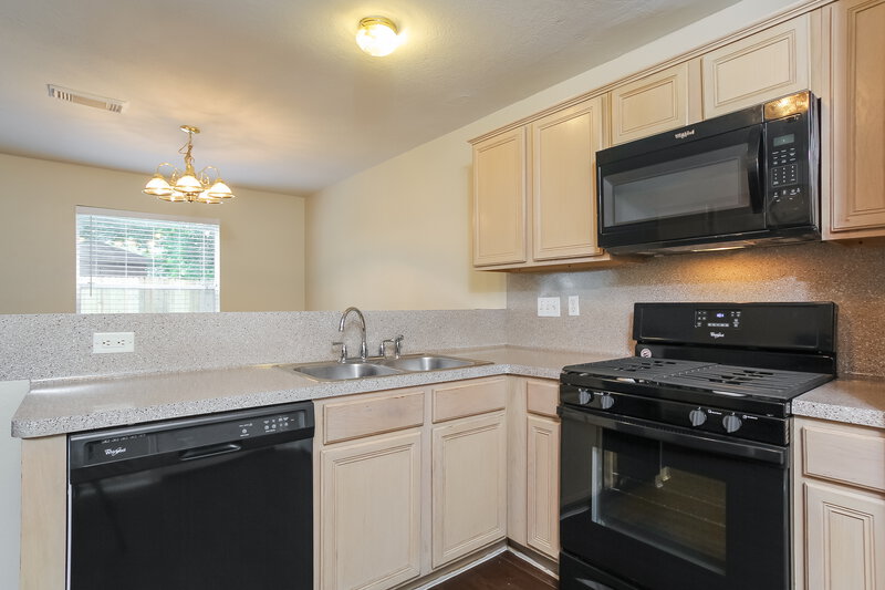 1,860/Mo, 8002 Scarlet Tanager Dr Humble, TX 77396 Kitchen View