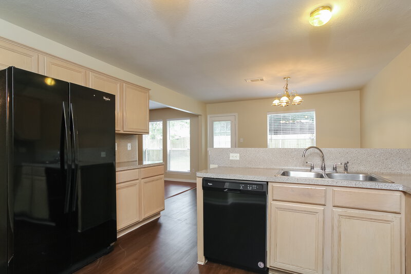 1,850/Mo, 8002 Scarlet Tanager Dr Humble, TX 77396 Misc View 4