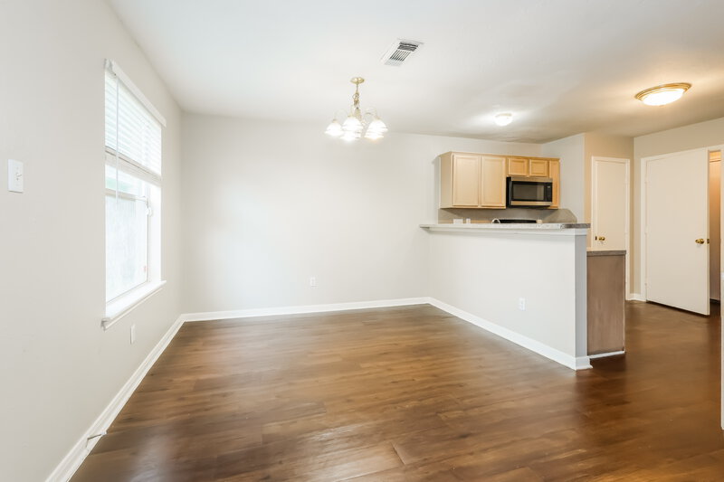 0/Mo, 8002 Scarlet Tanager Dr Humble, TX 77396 Dining Room View