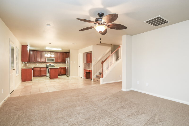 2,160/Mo, 14819 Olde Manor Ln Houston, TX 77068 photolivingroom View 3