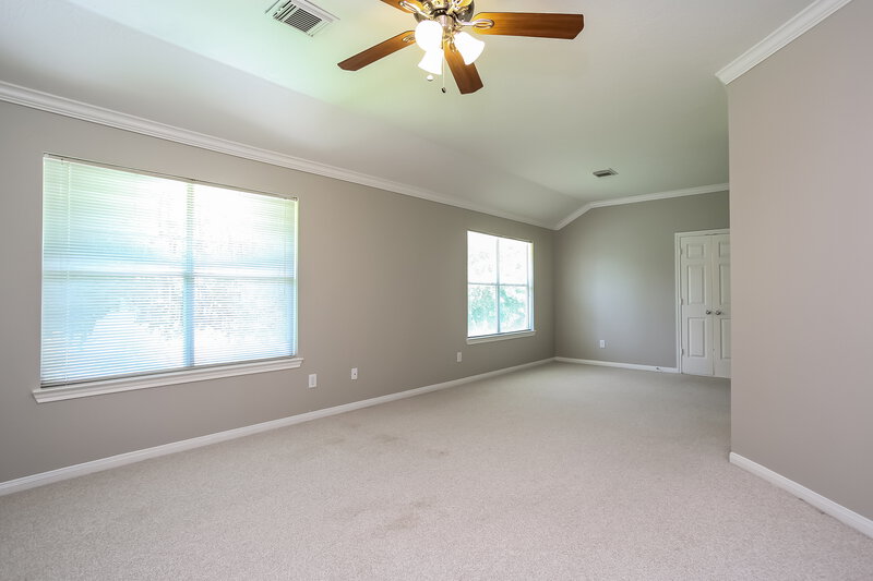 2,815/Mo, 20602 Carmine Oak Ct Humble, TX 77346 Master Bedroom View