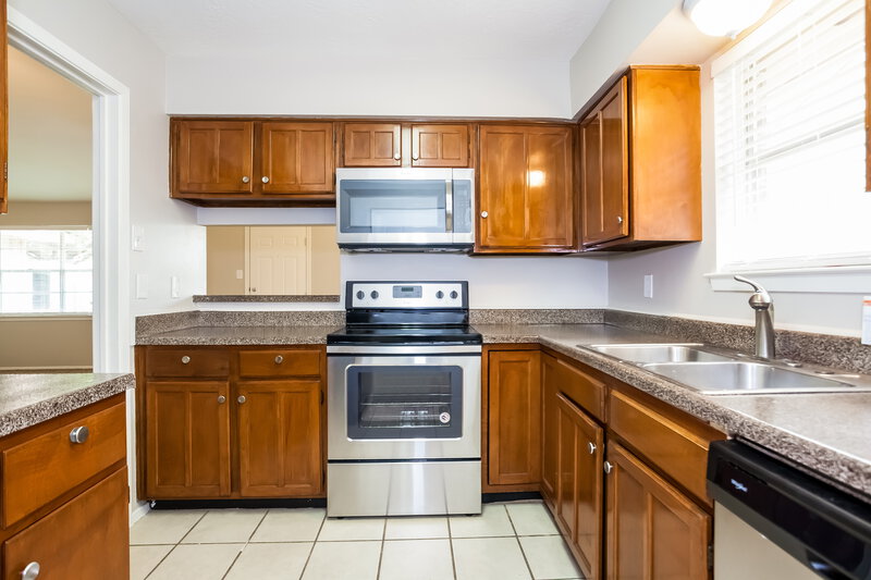 1,945/Mo, 16722 Dew Drop Ln Houston, TX 77095 Kitchen View