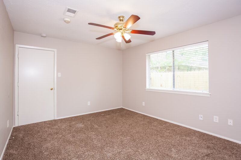 1,945/Mo, 16722 Dew Drop Ln Houston, TX 77095 Master Bedroom View